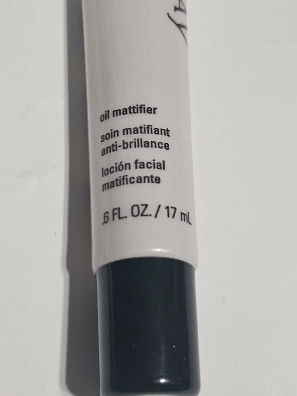 MARY KAY OIL MATTIFIER~FOR OILY SKIN~031573~17 ML